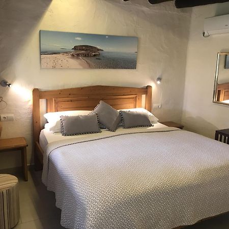 Finca Can Toni Sant Jordi de ses Salines Eksteriør billede